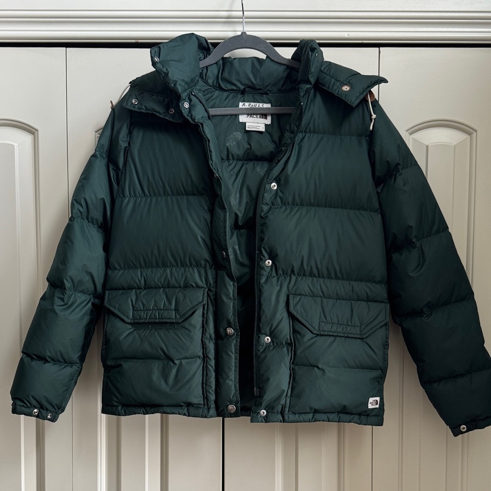 The North Face women’s Sierra Down Jacket - Picture 2 of 9